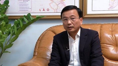 Từ tháng 1/2005, ông Nguyễn Danh Huy về công tác tại Bộ GTVT, từ vị trí chuyên viên Vụ Kế hoạch - Đầu tư và kinh qua các vị trí: Phó Vụ trưởng Vụ Kế hoạch - Đầu tư (01/2005 - 10/2009); Vụ trưởng - Trưởng ban Ban Quản lý đầu tư các dự án đối tác công - tư (03/2014 - 04/2017); Vụ trưởng Vụ Đối tác công - tư (04/2017 - 01/2020).