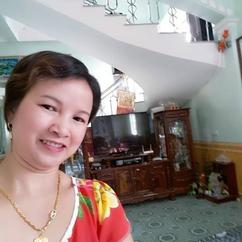 Phiên xử diễn ra trong một ngày, thẩm phán Phạm Văn Tuyển làm chủ tọa. Người bào chữa cho 2 bị cáo là các luật sư Giang Hồng Thanh (Đoàn luật sư Hà Nội) và Vũ Thị Nga (Đoàn luật sư Quảng Ninh).