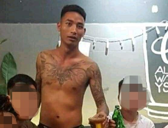 Gã trai trẻ dùng dao sát hại người tình hơn 8 tuổi: Khoảng 0h ngày 19/8/2020, Hoàng Mạnh Thọ (SN 1990, trú xã Minh Đức, Thị xã Phổ Yên, tỉnh Thái Nguyên) đã mang theo dao đến phòng trọ của người tình là chị N.T.H (SN 1982, tạm trú phường Bãi Bông, Thị xã Phổ Yên).