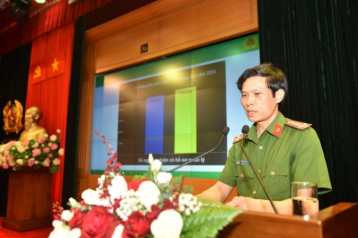 Đại tá Bình trải qua các chức vụ Đội trưởng, Phó phòng, Trưởng phòng rồi được bổ nhiệm Phó cục trưởng C04 năm 2015 và nhận được nhiều huân chương, bằng khen. Tân Giám đốc Công an Điện Biên từng trực tiếp và chỉ đạo phá nhiều chuyên án lớn về ma túy. Gần đây nhất là 2 chuyên án thu giữ gần 1,2 tấn ma túy và 500 kg ketamin tại TP.HCM.