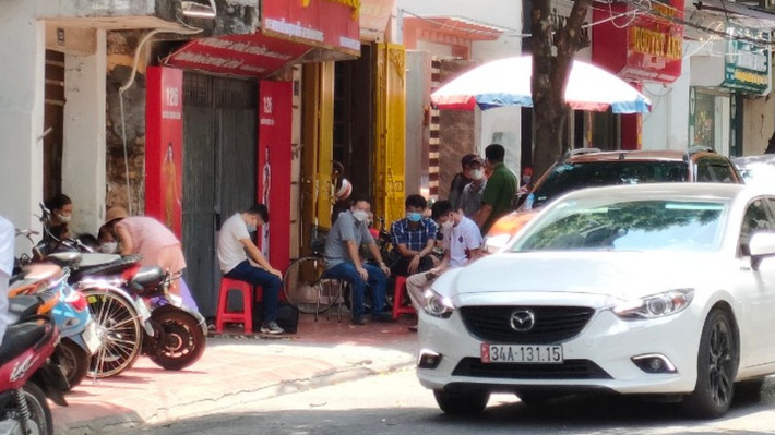Người đàn ông mất tích hơn 7 tháng: Sau hơn 7 tháng mất tích bí ẩn của ông Dương Công Cường (47 tuổi, ở tỉnh Hải Dương). Qua quá trình điều tra, ngày 10/7, Công an tỉnh Hải Dương cho biết, trong lúc đòi nợ ông Cường đã bị Cao Tài Năng (40 tuổi, ở Hải Dương) giết và phi tang xác.
