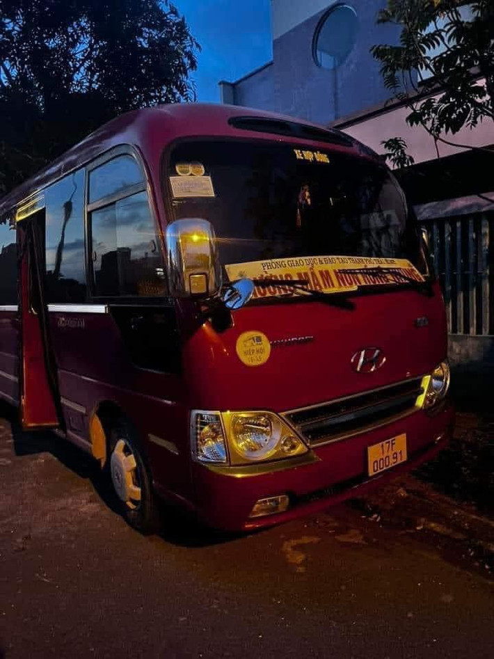 Tối 29/5, Công an tỉnh Thái Bình đã thông tin kết quả điều tra ban đầu vụ trẻ mầm non tử vong do bị bỏ quên trên xe tại Trường Mầm non Hồng Nhung, xã Phú Xuân, TP Thái Bình.