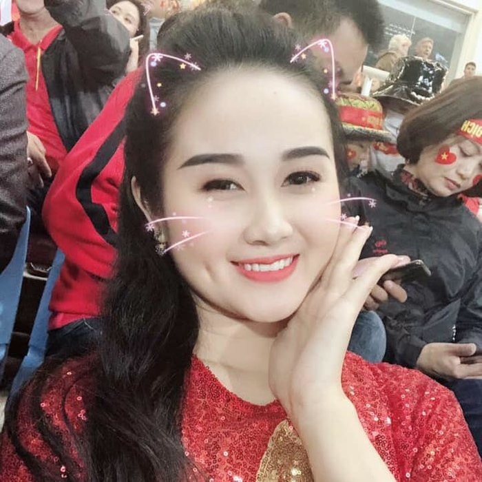Cô nàng có tên là Ngọc Quyên - hiện đang trở thành một giáo viên dạy múa.