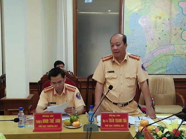Năm 1988 đến năm 2016, ông công tác tại Công an TP HCM và giữ nhiều chức vụ như Phó trưởng phòng, Trưởng phòng, Phòng Cảnh sát giao thông đường bộ - đường sắt.