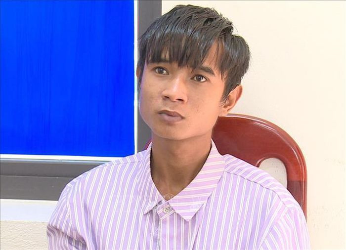 Cắt trộm dây cáp dẫn điện lên di tích Tượng đài chiến thắng Điện Biên Phủ: Lò Văn Diên (SN 1997, trú TP Điện Biên Phủ) trộm cắp dây cáp điện tại khu vực di tích Tượng đài chiến thắng Điện Biên Phủ trị giá hơn 20 triệu đồng đem bán cho các cơ sở thu mua phế liệu để lấy tiền sử dụng ma túy. Ngày 23/9, Diên bị Công an TP Điện Biên Phủ bắt giữ.