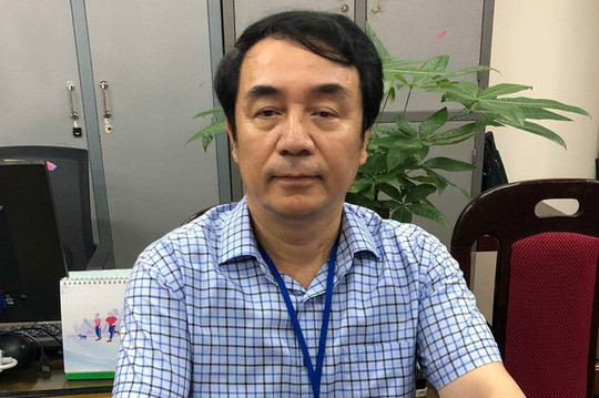 Trước đó, trong quá trình công tác, ông Trần Hùng đã có nhiều phát ngôn khiến dư luận xôn xao. Thông tin trên Tiền Phong, tại hội nghị tổng kết của lực lượng quản lý thị trường năm 2019, ông Trần Hùng nói: Trong công tác chống hàng giả có rất nhiều điều kiện để thành công, trong đó yếu tố tiên quyết là phải có con người thật, có tâm, có tầm, có tài, trí và quan trọng nhất là phải liêm chính. Bởi công việc này phải đối mặt với những "viên đạn bọc đường”, nếu không liêm chính sẽ dễ dàng thỏa hiệp".
