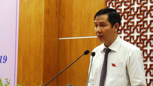 2. Ông Nguyễn Thành Tâm, sinh năm 1974, quê quán Tây Ninh. Ngày 24/8, Ban Thường vụ Tỉnh ủy Tây Ninh bầu ông Nguyễn Thành Tâm, Phó bí thư, Chủ tịch HĐND tỉnh Tây Ninh làm Bí thư tỉnh ủy.