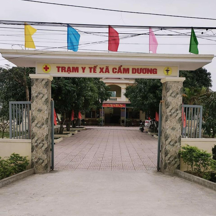 Một tổ công tác của Công an huyện Cẩm Xuyên được cử đến Trạm Y tế xã Cẩm Dương thì được nhân viên y tế tại đây xác nhận cháu T. đến cấp cứu ban đầu với vết thương trên vùng đầu, mặt. Tại Bệnh viện Đa khoa tỉnh Hà Tĩnh cũng xác nhận có trường hợp cháu Nguyễn Hữu T. (16 tuổi, ở xã Cẩm Dương, huyện Cẩm Xuyên) đến cấp cứu trong tình trạng rất nặng. (Ảnh minh họa, nguồn ảnh Internet)