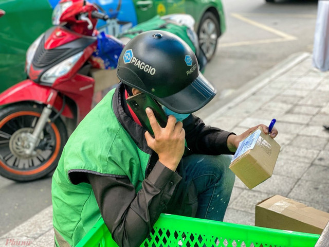 Giả mạo shipper là chiêu lừa đảo rất phổ biến nhưng vẫn khiến không ít người "sập bẫy". 3.jpg