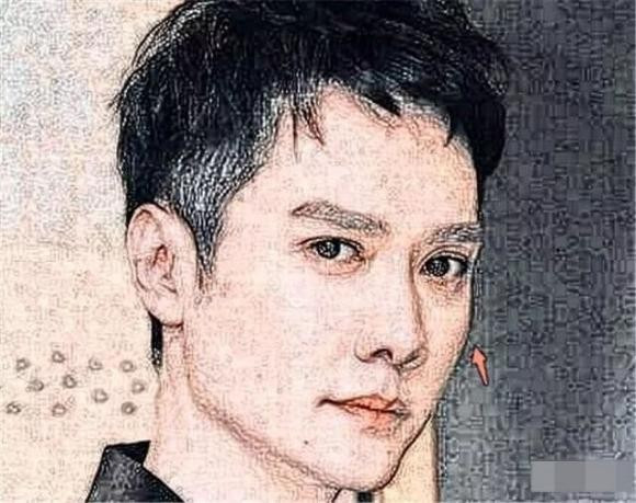 1. Đàn ông có gò má đầy đặn. Gò má lý tưởng phải dày và thẳng đứng. Nếu một người đàn ông có đặc điểm khuôn mặt này, anh ấy hoặc cô ấy thường rất tự tin. Sự tự tin có thể mang lại cho anh ta rất nhiều của cải.