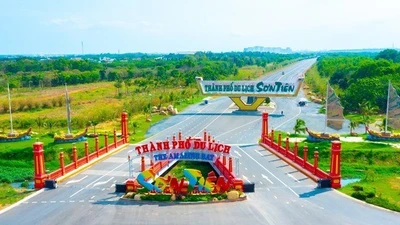 2 người tử vong do sập giàn giáo trong Khu Du lịch Sơn Tiên