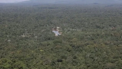 Rơi máy bay quân sự ở Venezuela, nhiều người thiệt mạng