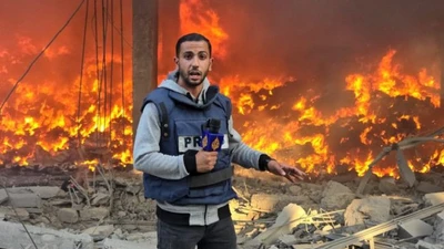 Israel tấn công tại thành phố Gaza, 5 nhà báo thiệt mạng
