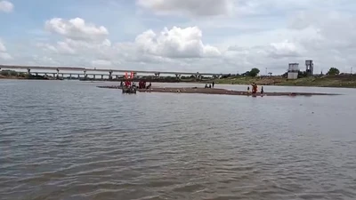 Tắm sông, 5 người trong một gia đình đuối nước tử vong