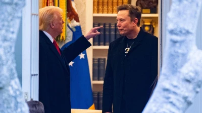 Tổng thống Trump và tỷ phú Musk đấu khẩu gay gắt 