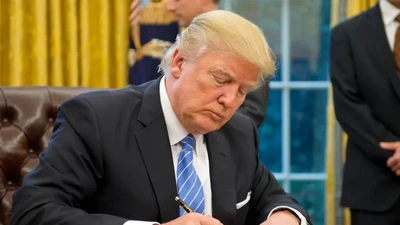 Ông Trump cáo buộc Trung Quốc vi phạm thỏa thuận thuế quan