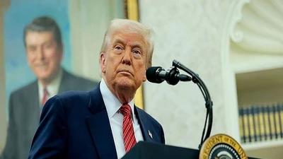 Ông Trump ký sắc lệnh cấm nhập cảnh với công dân 12 quốc gia