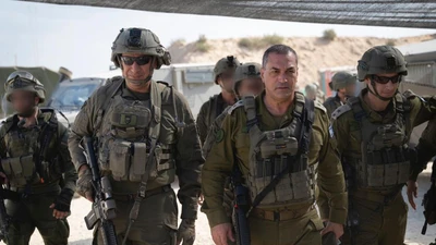 Israel bắt đầu tấn công trên bộ quy mô lớn vào thành phố Gaza