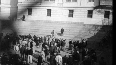 Đột nhập nhà tù khét tiếng Alcatraz hàng chục năm trước