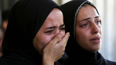 Israel tấn công Gaza, 19 người trong một gia đình thiệt mạng