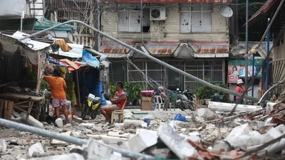 Cảnh tan hoang sau thảm họa động đất ở Philippines