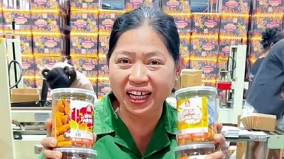Công ty Ăn cùng Bà Tuyết giải thể, bất ngờ lý do sản phẩm vẫn bán rầm rộ, doanh thu cực khủng