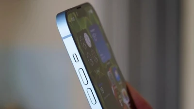 iPhone màn lớn rẻ bằng nửa iPhone 16 Pro Max nhưng hiệu năng không kém nhiều