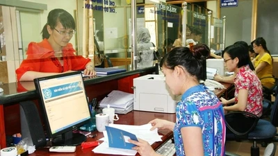 Cách tính hưởng chính sách nghỉ hưu trước tuổi trong sắp xếp bộ máy
