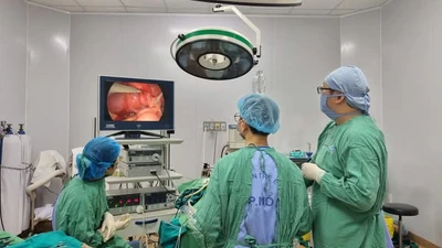 Trẻ hơn 5 tuổi phải cắt túi mật vì sỏi