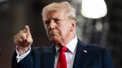 Vài giờ trước khi gặp ông Zelensky, ông Trump tuyên bố dứt khoát