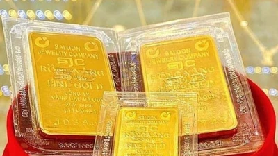 Kinh tế 24h: Giá vàng miếng SJC trên thị trường tự do giảm tiếp
