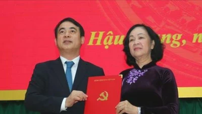 Bộ Chính trị điều động, chỉ định 3 tân Bí thư Tỉnh ủy