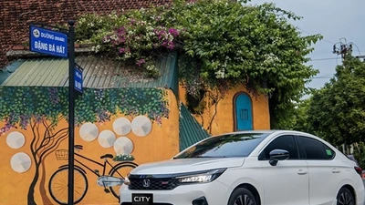 Giá xe Honda City tháng 7/2025, ưu đãi 100% lệ phí trước bạ