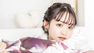 Cuộc sống của nữ người mẫu Nhật Bản sinh con ở tuổi 16