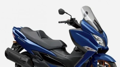 Suzuki giới thiệu xe ga 400cc, "giáp lá cà" với SH350i