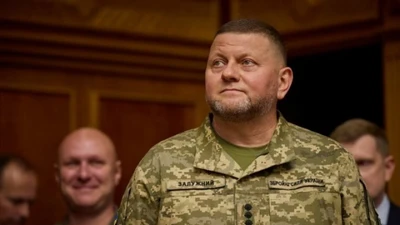 Ba quan chức được tin tưởng nhất ở Kiev, ông Zelensky chỉ xếp thứ 2