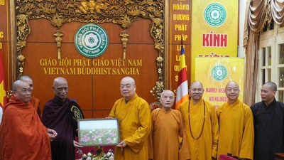 Đức Tăng Thống Myanmar đến thăm Việt Nam mùa Phật đản