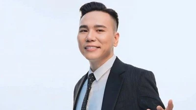 Châu Việt Cường sau khi ra tù: Chạy show kín lịch, mua xe tiền tỷ