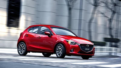 Gần 5000 xe Mazda 2 tại Việt Nam dính lỗi "cá vàng"