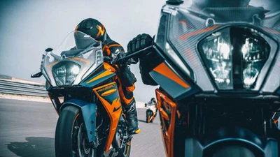 KTM RC390 2022 chính thức ra mắt, hơn 100 triệu đồng