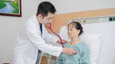 5 phút vàng hồi sinh bệnh nhân vỡ tim 