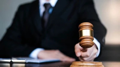 Tìm gái bán hoa lại dùng tiền giả, người đàn ông gặp kết đắng