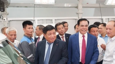 Vinfast khánh thành nhà máy sản xuất ô tô điện tại Hà Tĩnh