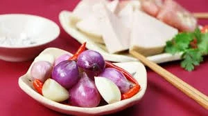 Thực phẩm khiến người hôi nách nặng mùi hơn