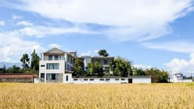 4 anh em góp tiền tỷ xây nhà 11 phòng ngủ báo hiếu bố mẹ già