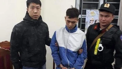 Khởi tố kẻ giết chủ nợ, đốt xác trong thùng phuy
