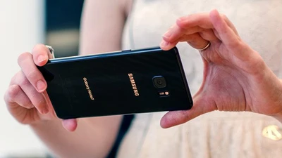 Mặc thảm họa Note 7, Samsung vẫn lãi “khủng” trong 2016