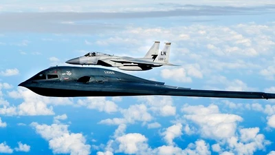 Mỹ triển khai máy bay ném bom tàng hình B-2 tới Diego Garcia