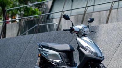Xe ga 125cc thiết kế hiện đại, cốp siêu rộng, ăn xăng 1,6 lít/100 km