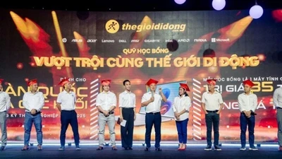Thế Giới Di Động lập quỹ học bổng "Vượt Trội" 1.5 tỷ đồng: Tiếp lửa cho sĩ tử mùa thi 2025